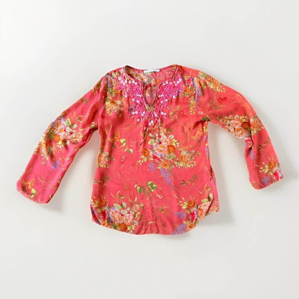 Cabi Coral Floral Lightweight Silk Sequin Embellished Embroidered Blouse Size S - Picture 10 of 15